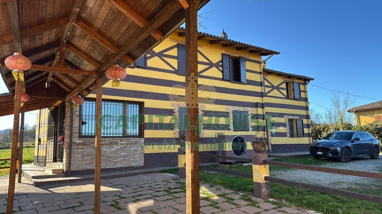 6 غرف نوم فيلا في Castel San Pietro Terme, Italy رقم 217491