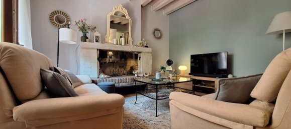 5 rooms Apartment in Rovigo, Italy No. 268956 2
