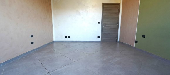 3 rooms Apartment in Orbassano, Italy No. 289960 24