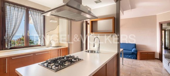 3 bedrooms Villa in Ello, Italy No. 64931 14