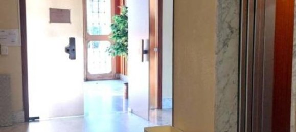 3-salle Appartement à Valenza, Italy No. 40176 44