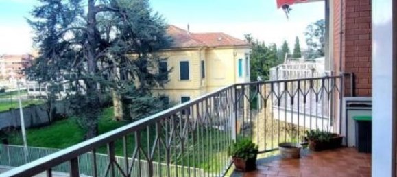 3-salle Appartement à Valenza, Italy No. 40176 6