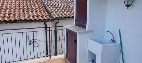 7 rooms Apartment in Morino, Italy No. 111995 5