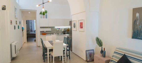 Квартира с 4 комнатами в Castro, Италия № 128224 23