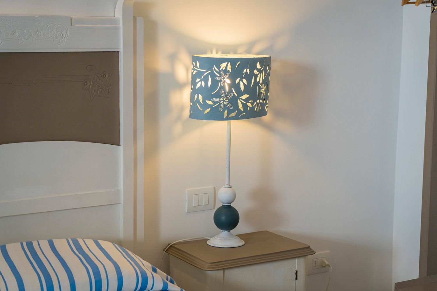 Квартира с 4 комнатами в Castro, Италия № 128224