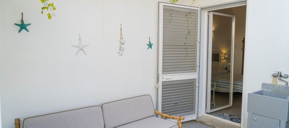 Квартира с 4 комнатами в Castro, Италия № 128224 7