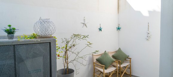 Квартира с 4 комнатами в Castro, Италия № 128224 11