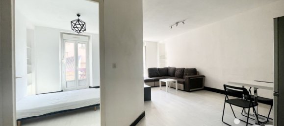 Apartamento de 1 dormitorio en Grenoble, France No. 199281 2