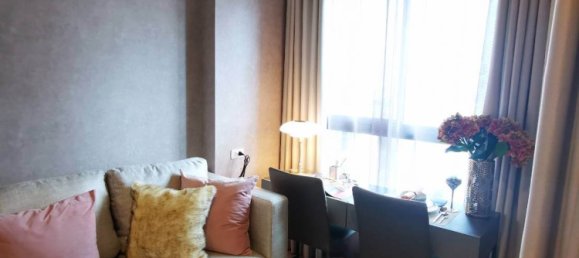 Studio in the Condo in Bangkok, Thailand No. 2340 7