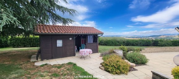 5 bedrooms House in Rhone, France No. 289247 3