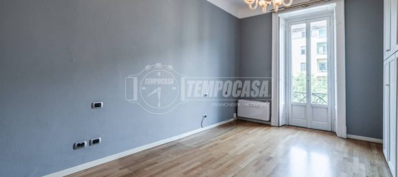 Apartamento T2 em Milan, Italy N.º 314247 12