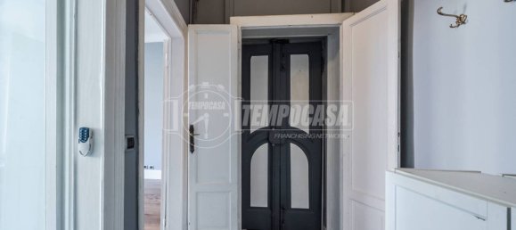 Apartamento T2 em Milan, Italy N.º 314247 11