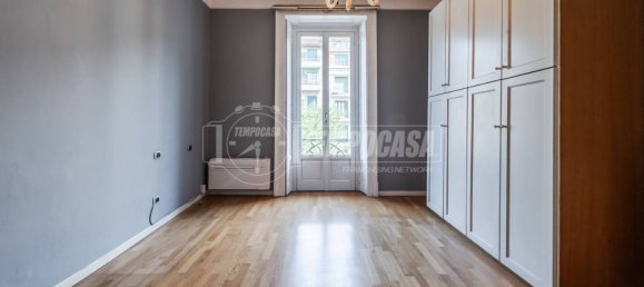 Apartamento T2 em Milan, Italy N.º 314247 13