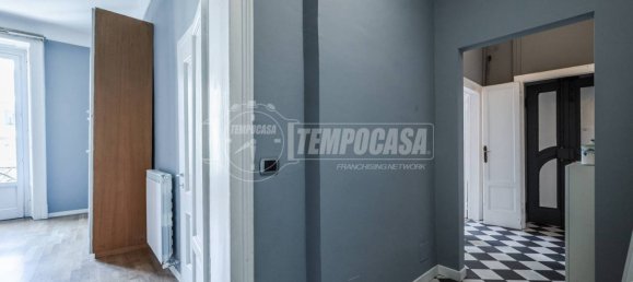 Apartamento T2 em Milan, Italy N.º 314247 10