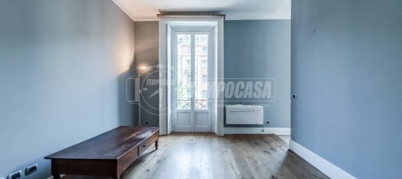 Apartamento T2 em Milan, Italy N.º 314247 2