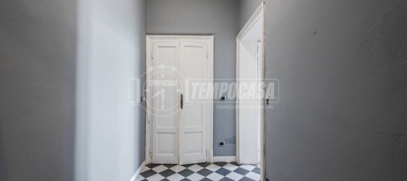 Apartamento T2 em Milan, Italy N.º 314247 9