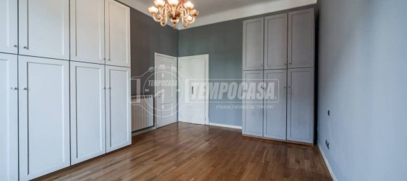 Apartamento T2 em Milan, Italy N.º 314247 14