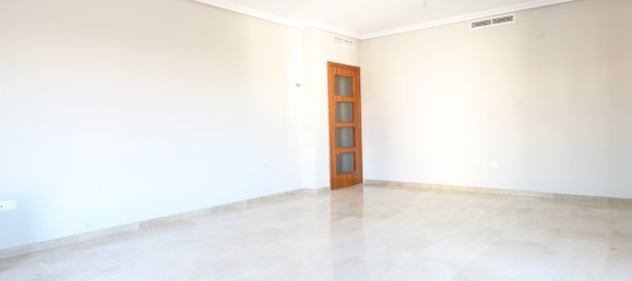 3 bedrooms Apartment in Valencia, Spain No. 15300 2