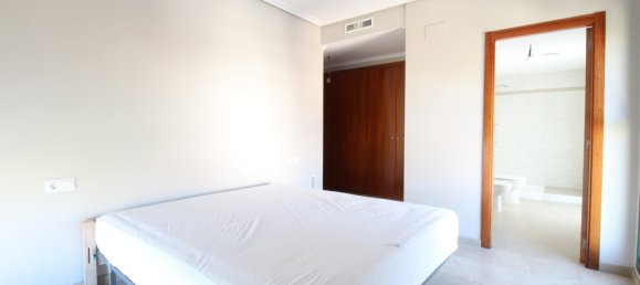 3 bedrooms Apartment in Valencia, Spain No. 15300 15