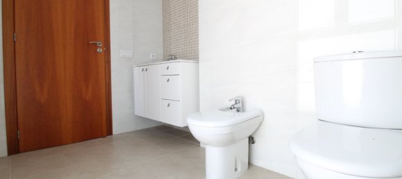 3 bedrooms Apartment in Valencia, Spain No. 15300 14