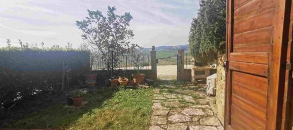 Квартира с 3 спальнями в Вольтерра, Италия № 1566 10