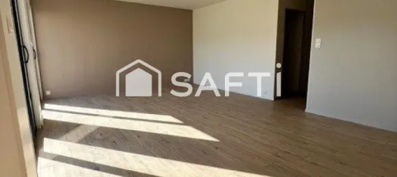 2 bedrooms House in Uxegney, France No. 352412 3