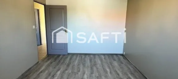 2 bedrooms House in Uxegney, France No. 352412 5