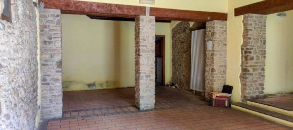 5 rooms Building in Sant'Angelo in Vado, Italy No. 65788 4