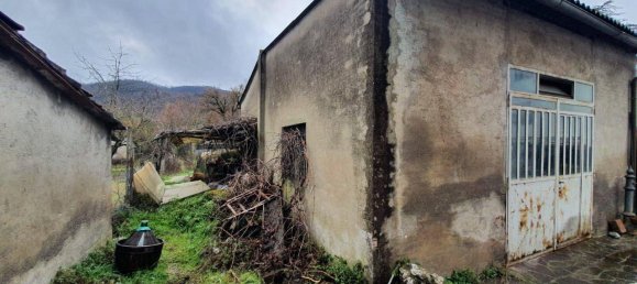 5 rooms Apartment in Perugia, Italy No. 172599 18