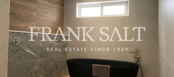 3 bedrooms Penthouse in Mosta, Malta No. 4751 3