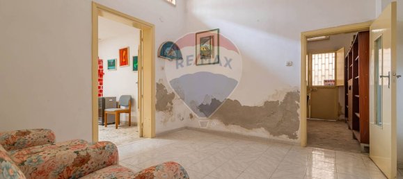 9-salle Maison à Bari, Italy No. 90272 29