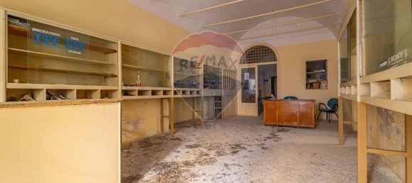 9-salle Maison à Bari, Italy No. 90272 3