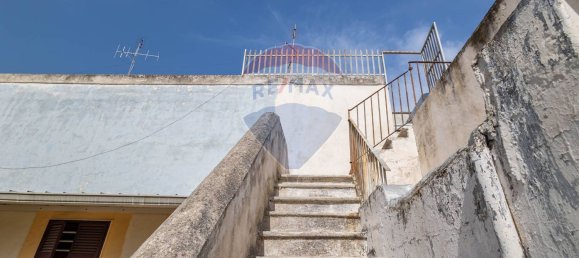 9-salle Maison à Bari, Italy No. 90272 39