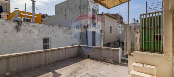 9-salle Maison à Bari, Italy No. 90272 36