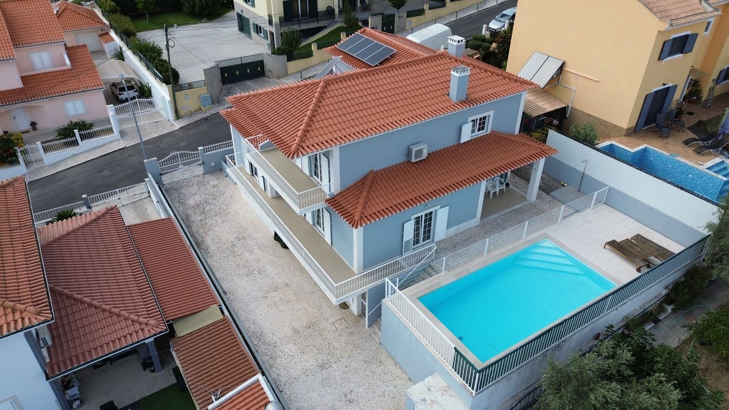 Дом с 5 спальнями в Лориш, Португалия № 334531