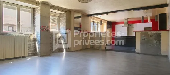 Casa de 4 dormitorios en Bressuire, France No. 333738 3