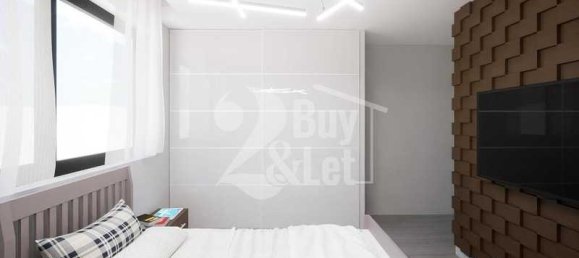 3 bedrooms Apartment in Limassol, Cyprus No. 20551 6