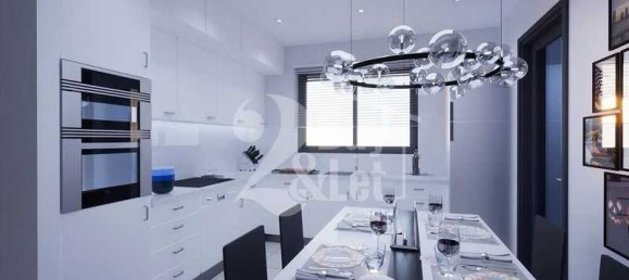 3 bedrooms Apartment in Limassol, Cyprus No. 20551 2