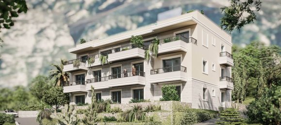 3 bedrooms Penthouse in Kotor, Montenegro No. 201 3