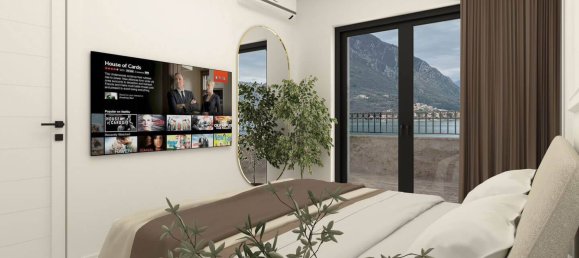 3 bedrooms Penthouse in Kotor, Montenegro No. 201 12