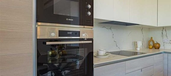 2 bedrooms Apartment in Mesa Geitonia, Cyprus No. 19409 8