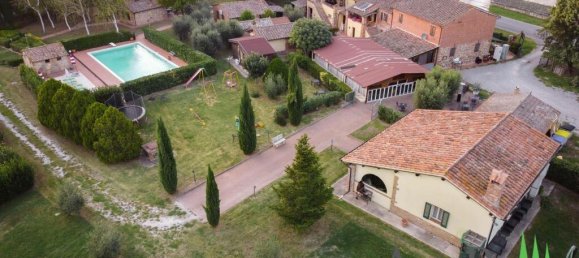 20 bedrooms House in Castiglione del Lago, Italy No. 53668 46