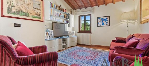 20 bedrooms House in Castiglione del Lago, Italy No. 53668 13