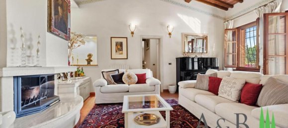 20 bedrooms House in Castiglione del Lago, Italy No. 53668 8