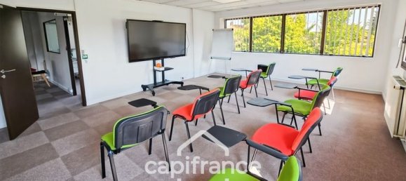 Oficina en Chalon-sur-Saone, France 362 m² No. 305974 8