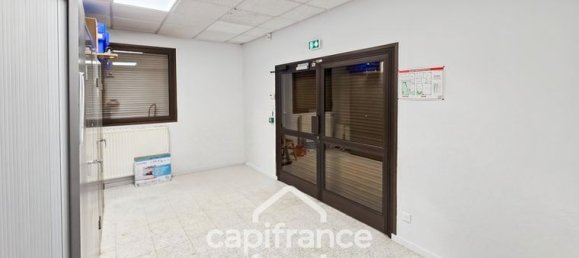 Oficina en Chalon-sur-Saone, France 362 m² No. 305974 10