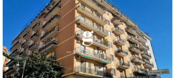 7 rooms Apartment in Salerno, Italy No. 64079 25