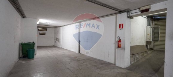 5 rooms Commercial property in Bergamo, Italy No. 296789 6