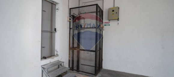 5 rooms Commercial property in Bergamo, Italy No. 296789 11