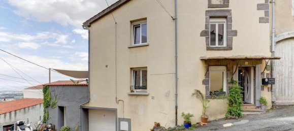 3 bedrooms House in Puy-de-Dome, France No. 287137 13